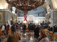 Mε λαμπρότητα και τάξη ο πολυαρχιερατικό...