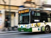 Άνω Λιόσια: Πέταξαν τσιμεντόλιθο στο πρό...