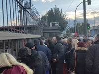 Επεισόδια στου Ρέντη: Δεκάδες γονείς έξω...