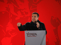 Τσίπρας στην Δραπετσώνα : Οι εργαζόμενοι...