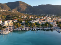 Μέθανα: Ο κρυμμένος θησαυρός του Σαρωνικ...