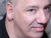 Πέθανε ο δημοσιογράφος Βασίλης Μπουζιώτης 