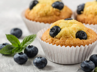 Συνταγή για υγιεινά muffins με μύρτιλλα