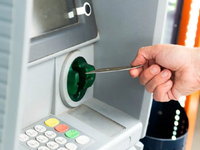 Χρεώσεις ATM: Αναλήψεις χωρίς προμήθεια ...