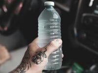 Καταναλώνουμε 90.000 περισσότερα μικροπλ...