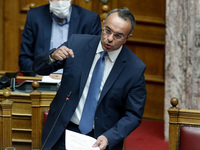 Πρόταση μομφής του ΣΥΡΙΖΑ κατά Σταϊκούρα 