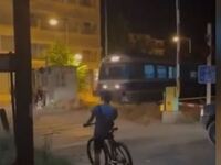 Φλώρινα: Βίντεο με τη στιγμή που μπάρα σ...