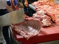 Κατασχέθηκαν σφάγεια χωρίς σφραγίδα, στη...