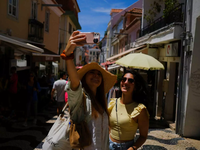 Κορωνοϊός: Ευρωπαϊκή οδηγία για τον τουρ...