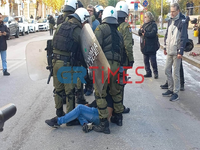 Θεσσαλονίκη ΤΩΡΑ: Επεισόδια μπροστά από ...