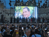«Καλησπέρα και καλή βραδιά…» - Μια νύχτα...