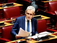 Ο Άγγελος Τσιγκρής στη Βουλή για Νοσοκ...