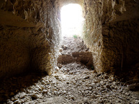 Λουτράκι: Ποιον αμύθητο θησαυρό έψαχναν ...