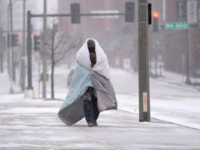 ΗΠΑ: Στο έλεος του κυκλώνα-βόμβα - Τουλά...