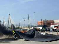 Άσκηση της Πυροσβεστικής στη Γέφυρα Ρίου...