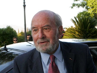 Πέθανε ο Ακριβός Τσολάκης σε ηλικία 93 χρονών