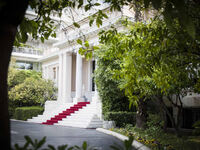 Μαξίμου: «Ναι» στην πρόταση Τσίπρα για έ...