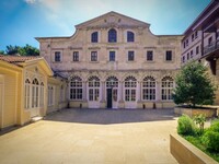 Μητρόπολη Πατρών: 400 Πατρινοί σήμερα στ...