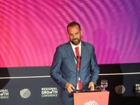 Νεκτάριος Φαρμάκης: Εθνικός στόχος η περ...