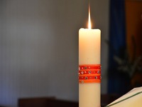 Οι ανώνυμοι «νονοί» καλοσύνης ικανοποίησ...