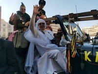 Τσικνοπέμπτη στην Πάτρα: O γάμος της Θαν...