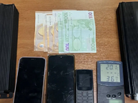 Συμμορία «ρήμαζε» καταστήματα ηλεκτρονικ...