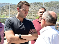 Κασσελάκης στο CNN για τη φωτιά στην Αττ...