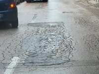 Χαμός και σήμερα στην Κανακάρη- Κάθε μέτ...