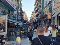 Πάτρα: Το αδιαχώρητο στο κέντρο - Ψώνια ...