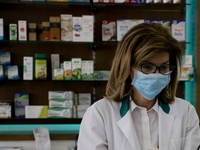 Κορωνοϊός: Πώς θα γίνεται στο εξής η συν...