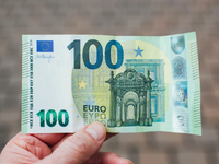 Συντάξεις Ιουνίου 2025: Αναλυτικά οι ημε...