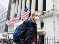 Ο μισός πλανήτης σε καραντίνα! Θερίζει ο...