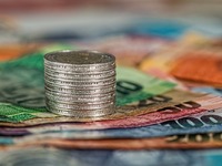 Επιτόκια: ΕΚΤ και Fed συνεδριάζουν τις ε...