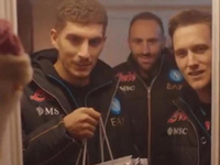 «Θα καλέσουμε όποιον θες»: Το υπέροχο vi...