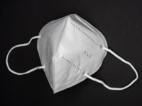 Κορωνοϊός: Πώς επιλέγουμε τις σωστές μάσ...