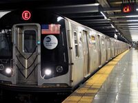 ΗΠΑ: Εκκενώνει το μετρό από τους άστεγου...