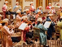 2/1 στο Christmas Theater: H διάσημη Ορχ...