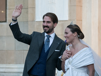 Το άλμπουμ του γάμου Φιλίππου-Νίνας Φλορ...