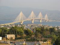 Ποδηλάτης έπεσε από το κατάστρωμα της γέ...