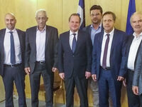 Νέες υποσχέσεις Καραμανλή για την Πατρών...