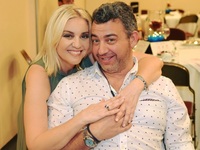 Νατάσα Ράγιου: Ανέβαλε τον γάμο της με τ...