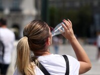 Έκκληση λόγω καύσωνα: Περιορίστε την άσκ...