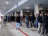 Αγρότες: Eπεισόδια στην Κρήτη- Κλειστό τ...