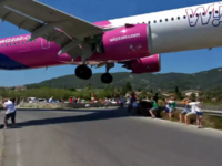 Σκιάθος: Τρομακτική προσγείωση αεροπλάνο...