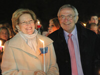 Τέως Βασιλιάς Κωνσταντίνος: Ποιοι «έκλει...