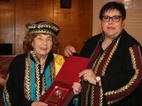 Η σπουδαία λογοτέχνις Άλκη Ζέη και η Πάτ...