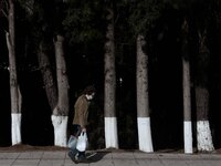 Κορωνοϊός: Ο "φονικός" μήνας μ...