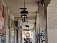 Νέα, μοντέρνα και οικονομικά φωτιστικά μ...