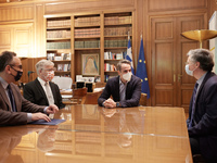 Σε Σωτηρία και Αττικόν οι κλινικές δοκι...