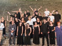 Αρχαία Ολυμπία: Η Ορχήστρα Νυκτών Εγχόρδ...